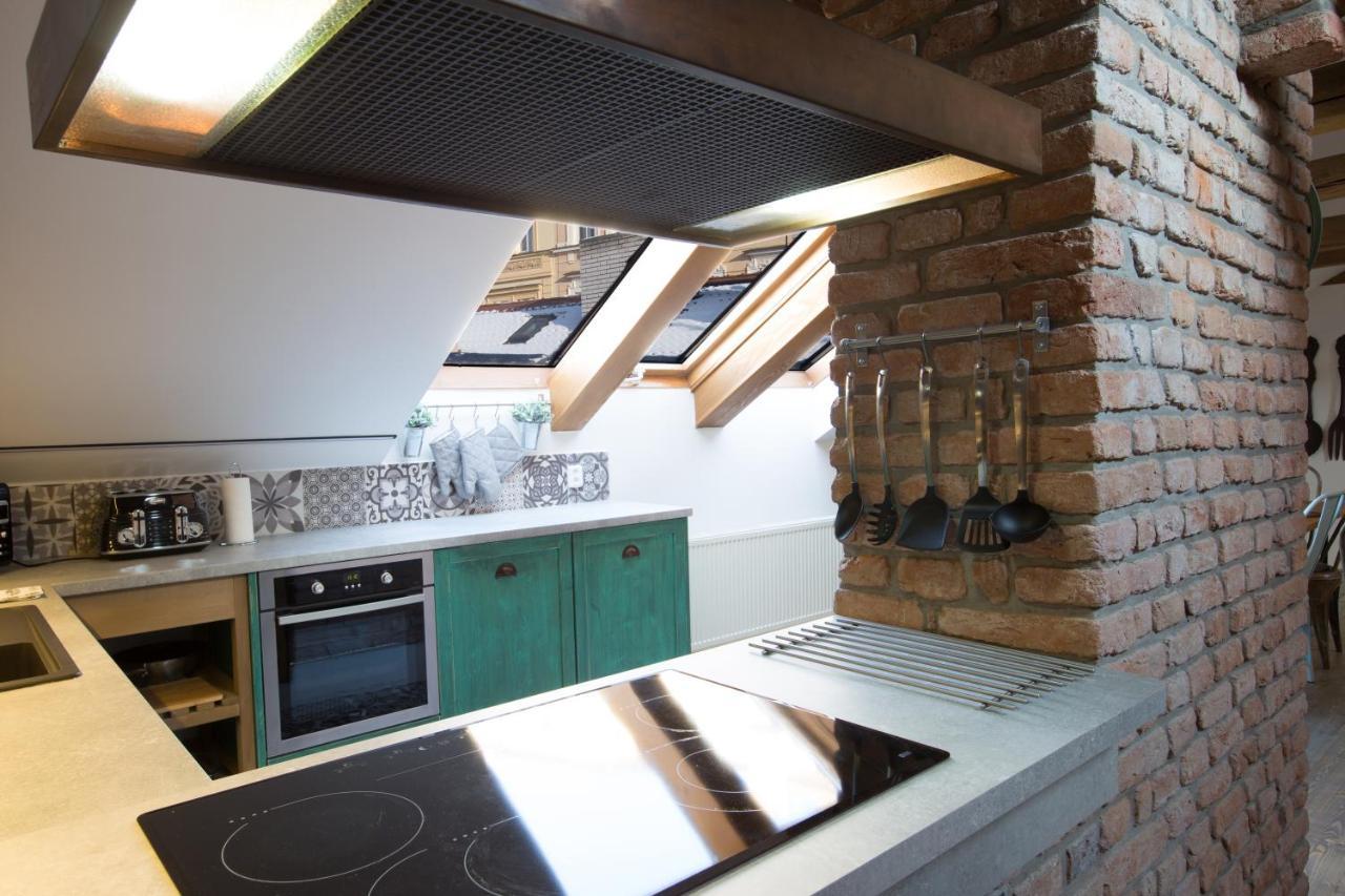 Gigantic Boho Chic 3 Bedroom 3 Bathroom Loft With Hanging Chair Prag Eksteriør billede